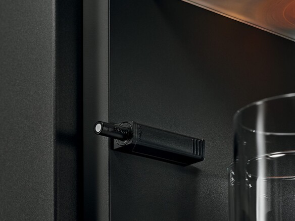 TIP ON magnet za vrata i Aventos frontove